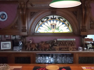 Custom Bar